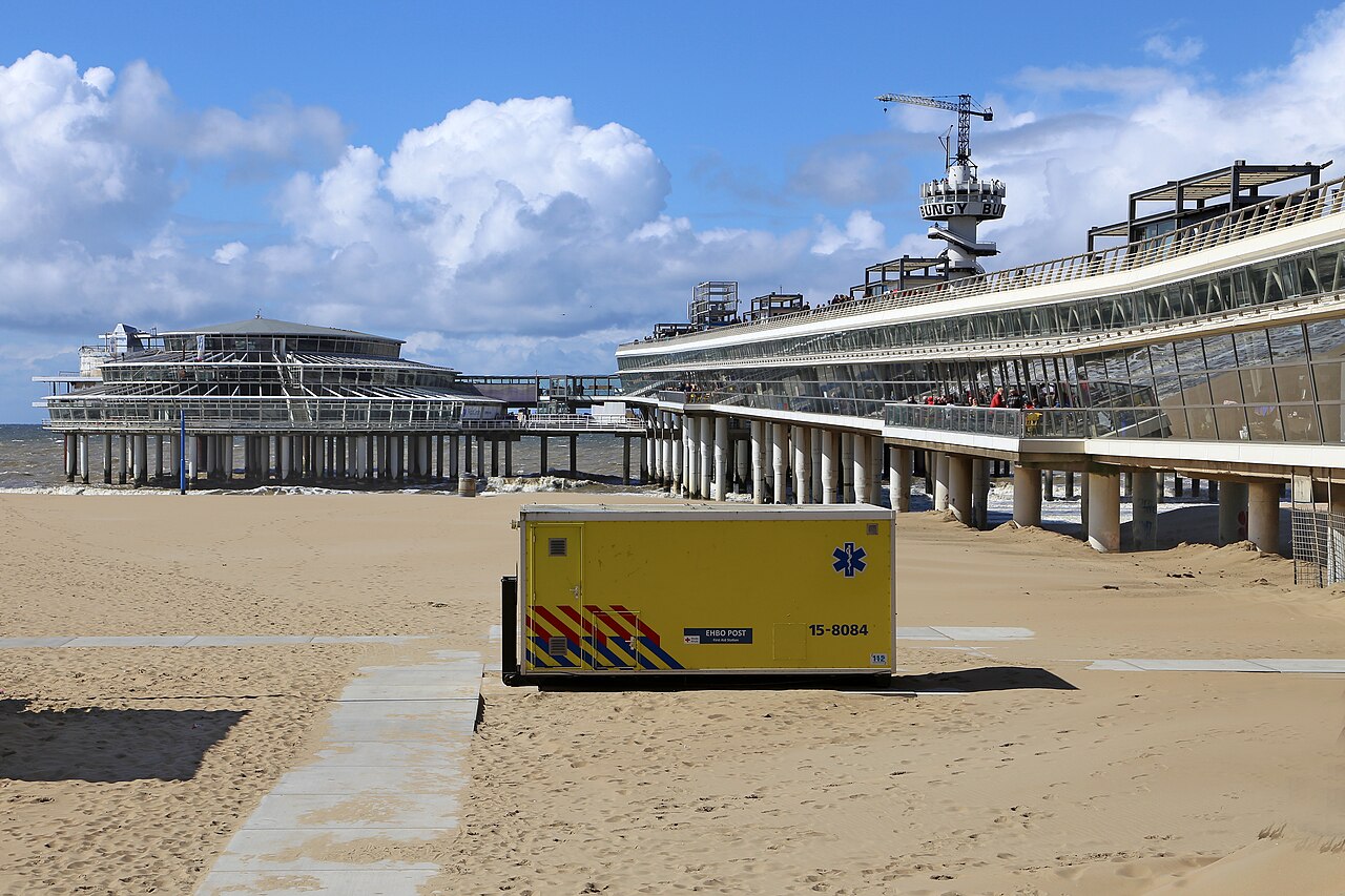 Scheveningen Beach Quest